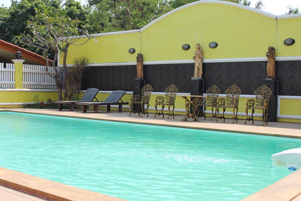 Saengthong Resort Chiangmai Chiang Mai Exterior foto